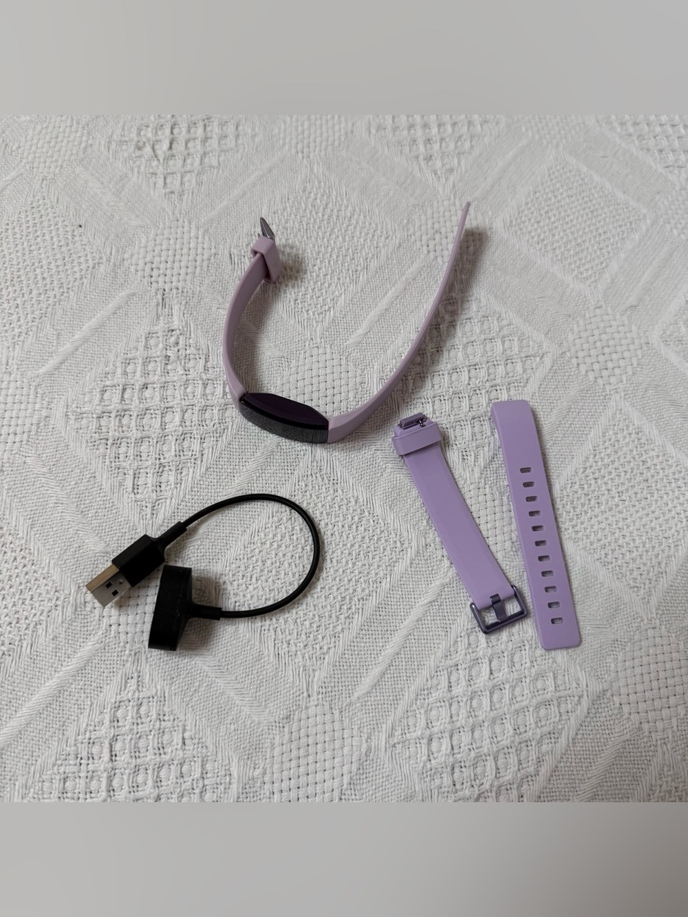 Lilac FitBit with Charger